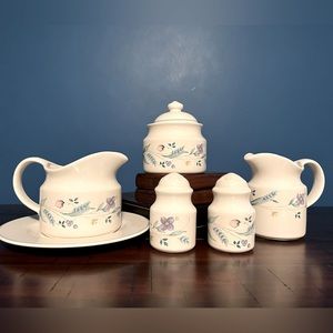 Pfaltzgraff April Hostess Set Creamer Sugar Bowl Lid Gravy w/ Plate Salt Pepper